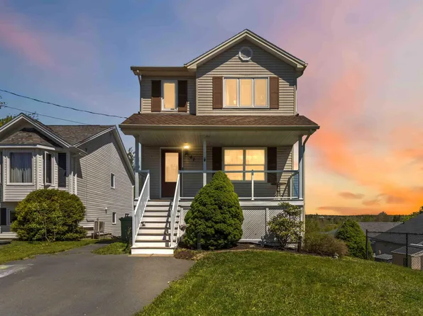 41 Bianca Ct, Halifax, NS B4E 3E2