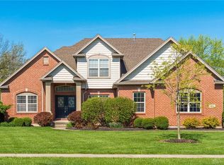 8899 Winston Farm Ln, Dayton, OH 45458