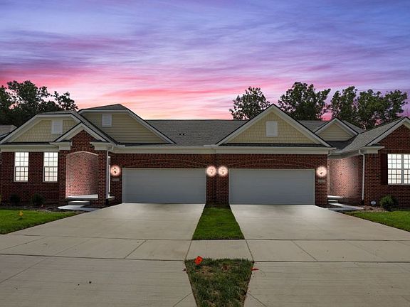 Abbeyville Home Exterior 6