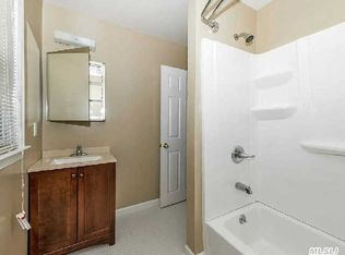 2552 Wilson Ave, Bellmore, NY 11710