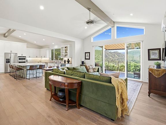 4th image of 73 Poppy Rd #B