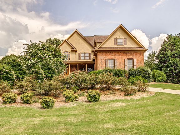 5th image of 730 Birkdale Dr