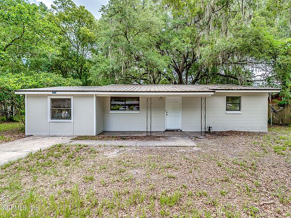 2nd image of 2517 Red Robin Dr W