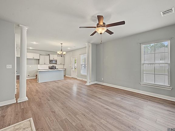 4th image of 26563 Oliver Wheat Rd