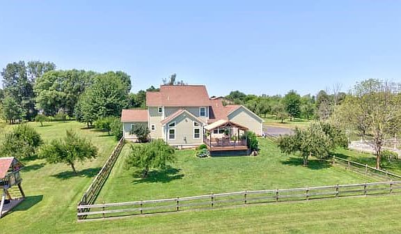3rd image of 7382 Slocum Rd