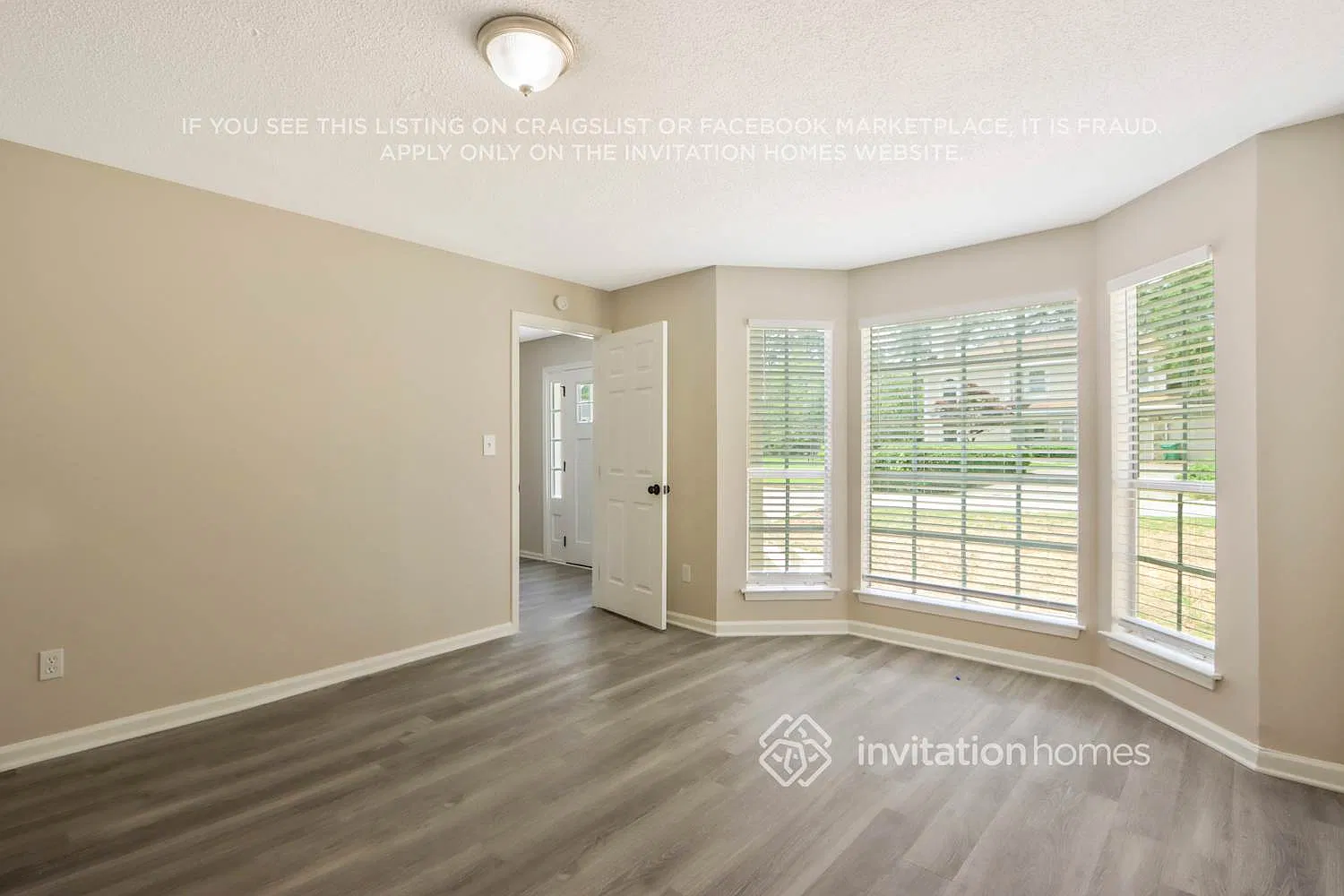1638 Linksview Way Stone Mountain, GA 30088 — Photo 4