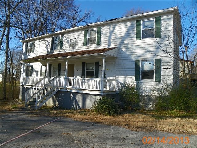 1st image of 130 Brush Hill Ct