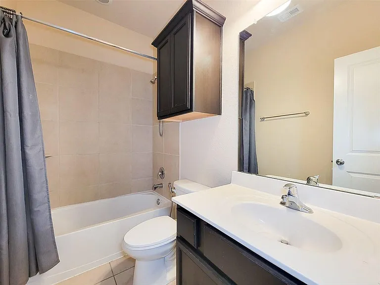 9718 Justin Ridge Ln — Photo 12