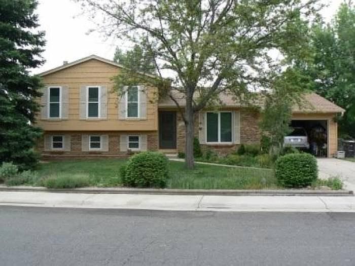 Front yard and house