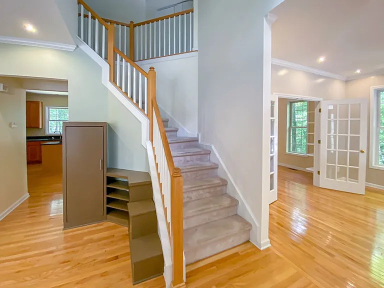 61 Old Wilder Ln — Photo 2