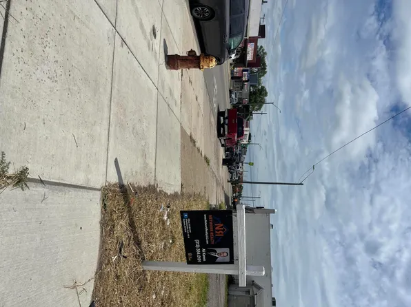 15739 W Warren Ave, Detroit, MI 48228