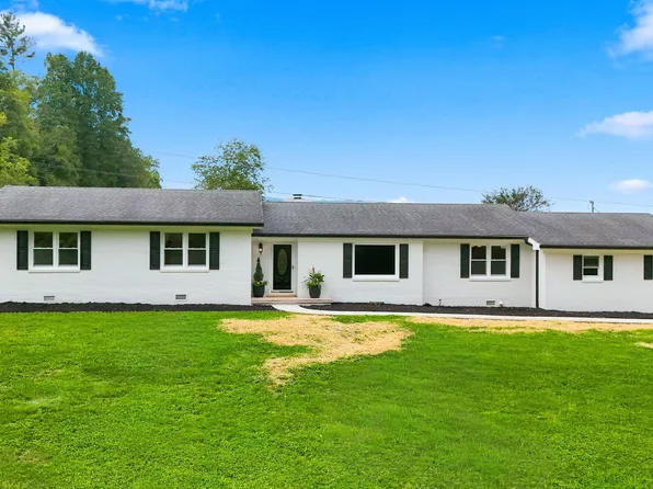 394 Cedar St, Mountain City, TN 37683
