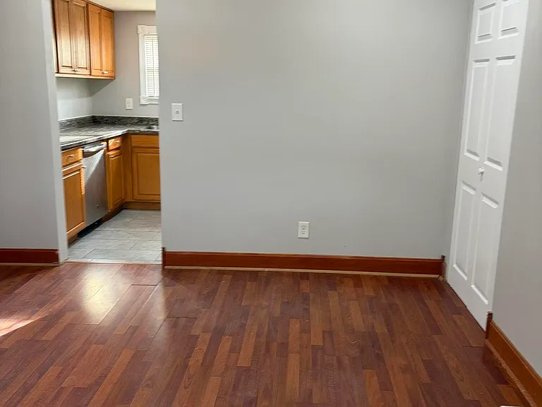 604 Winkler Ave — Photo 13