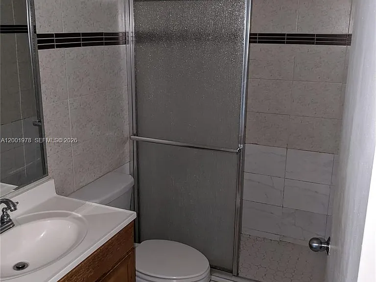 7125 NW 186th St #B209 — Photo 26