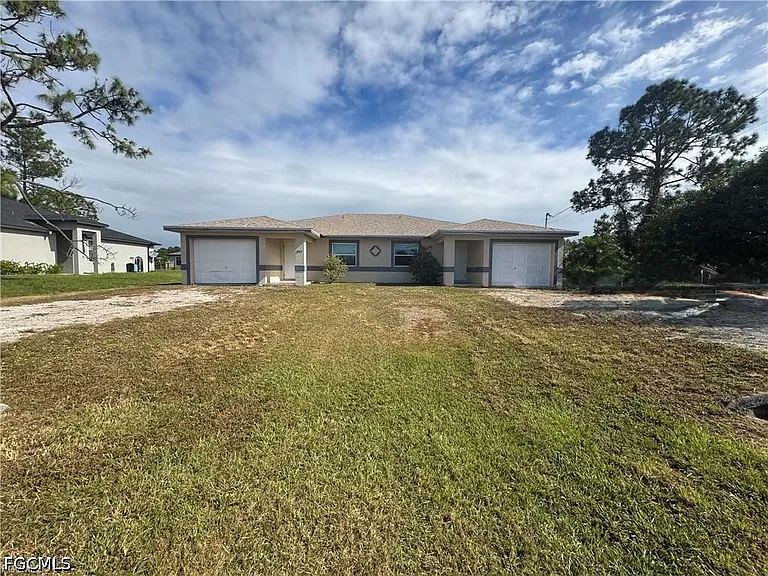 851 Eisenhower Blvd — Photo 1