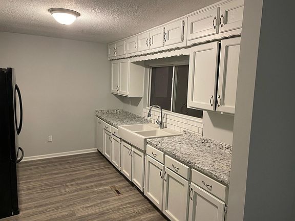 2nd image of 3000 N 69th St