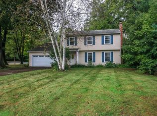 7620 Allegheny Dr, Concord Township, OH 44060