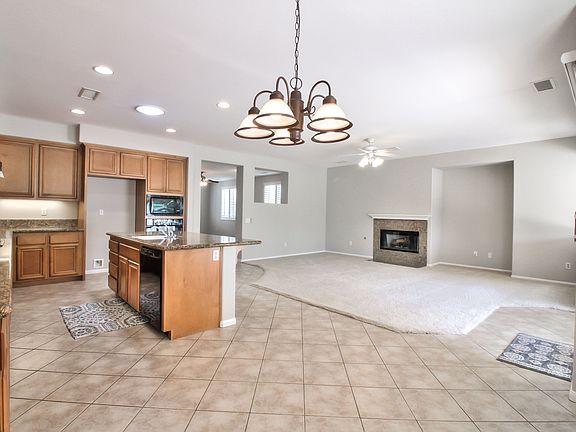 4th image of 10437 Chase Creek Ln
