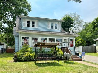 106 Conrad Dr, Rochester, NY 14616