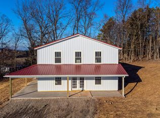 253 Douglas Ln, Berkeley Springs, WV 25411