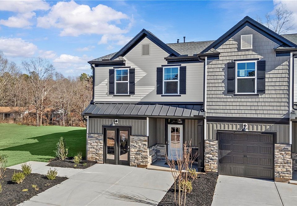 1st image of 402 Belgrove Way