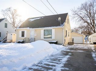 3520 53rd St, Des Moines, IA 50310