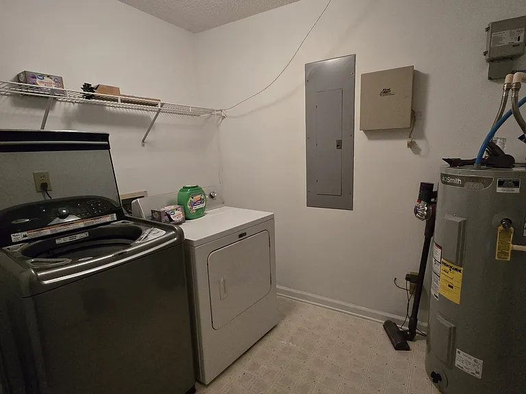 69 Rachel Ave — Photo 12