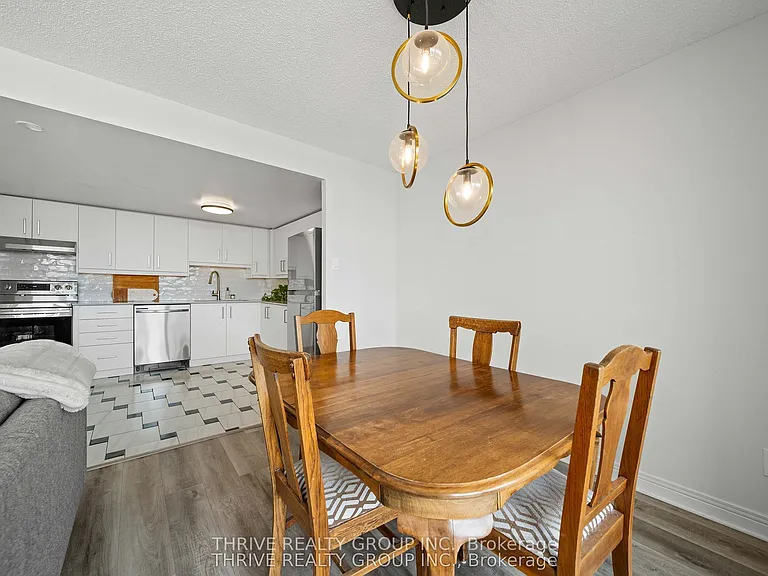 600 Talbot St #803 — Photo 9