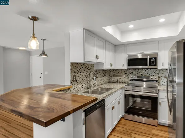 1089 Wesley Ct APT 2, Walnut Creek, CA 94597