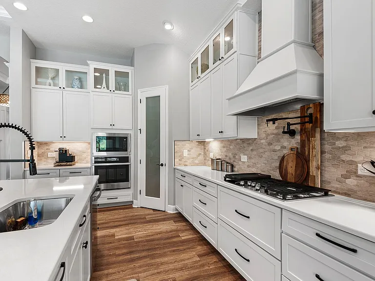 3994 Woodland Retreat Blvd — Photo 9