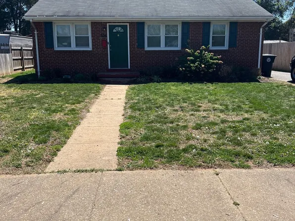 506 Woodford St, Fredericksburg, VA 22401