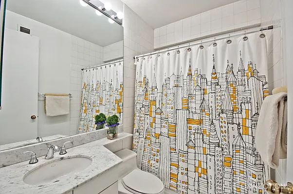 Rented by City Connections Realty | media 17