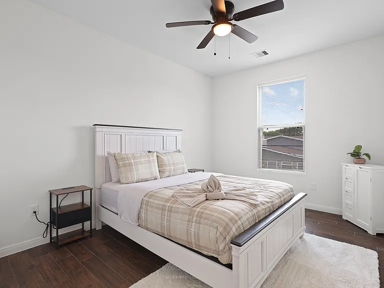 3437 Shelby Cir — Photo 17