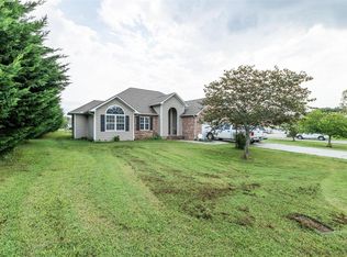 721 Rocky Springs Rd, Madisonville, TN 37354