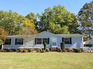 1515 Leach Rd, Cedar Grove, TN 38321
