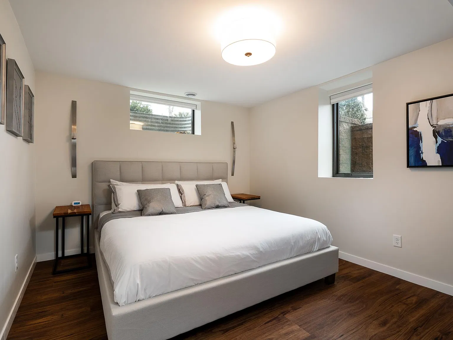 2 bed, 1240 sqft, $3,100 — Photo 2