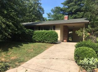 8 Greenbriar Rd, Asheville, NC 28805