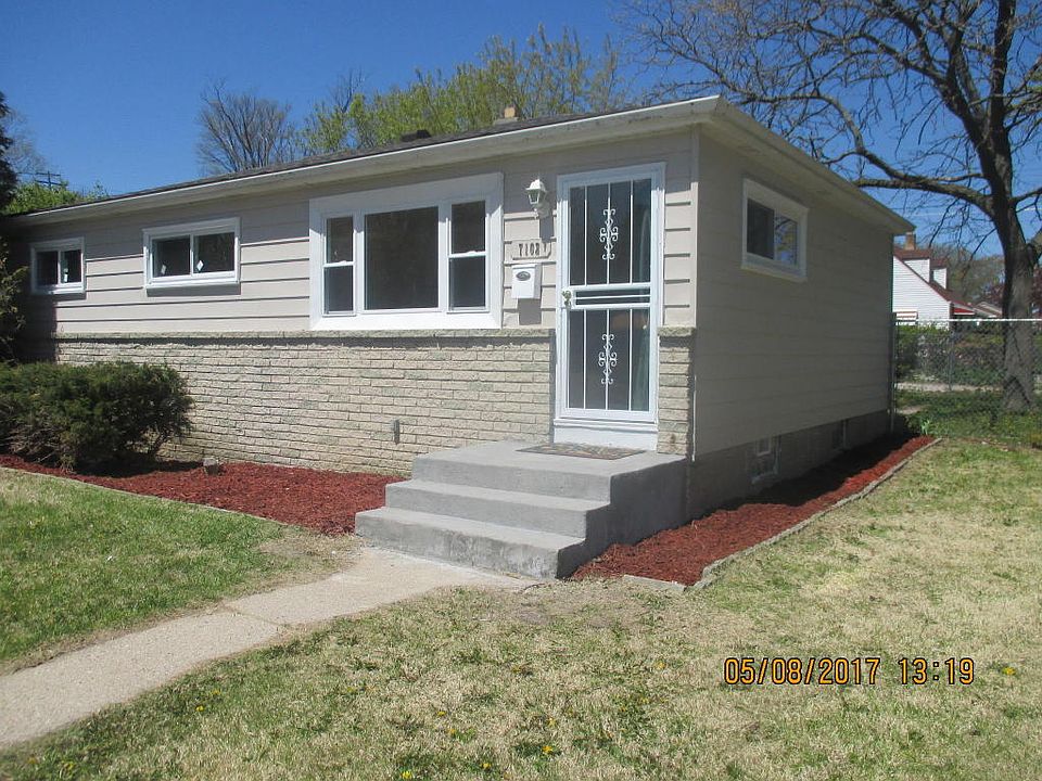 1st image of 7102 W Carmen Ave