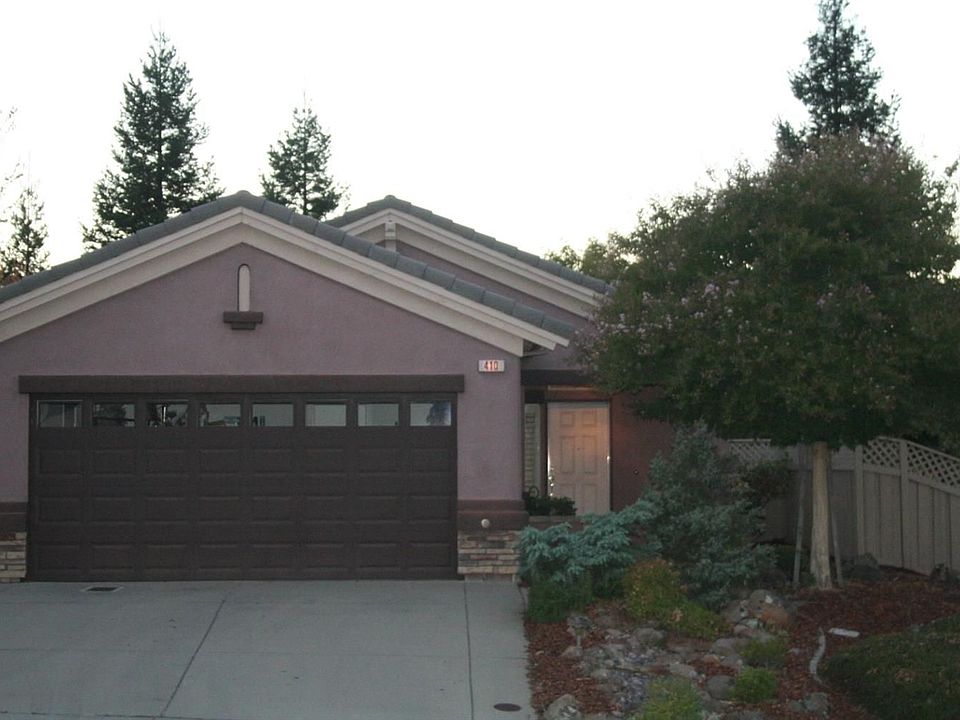 1st image of 410 Hopkins Ct