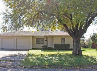 2407 Briarwood Ln, Waco, TX 76705