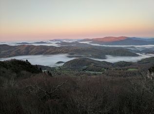 Oz Rd, Beech mountain, NC 28604
