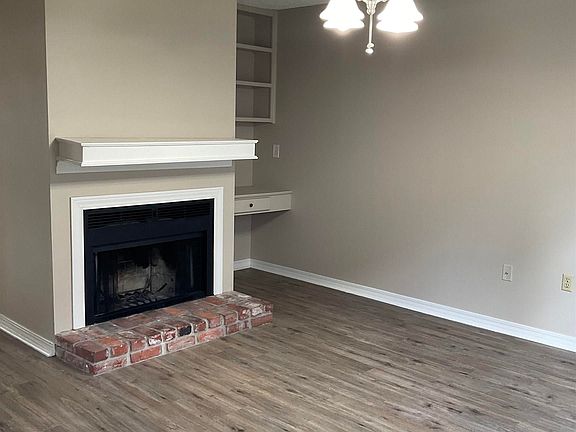 3rd image of 6212 Stumberg Ln APT 507