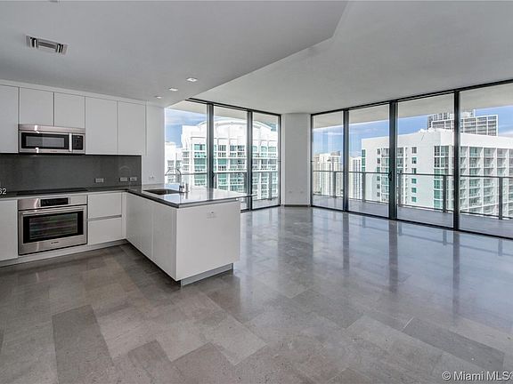 2nd image of 69 SE 6th St #3510