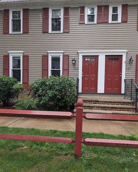 1st image of 328 Wellman Ave Unit 328