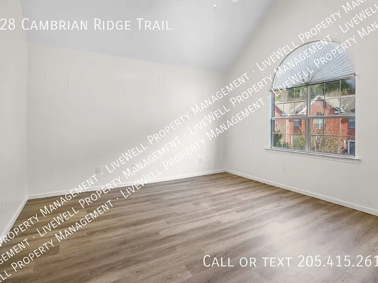 428 Cambrian Ridge Trl — Photo 12