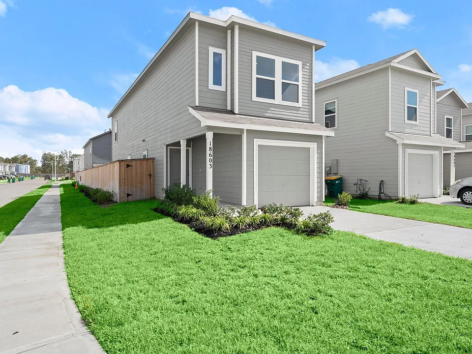 18603 San Salvo Dr