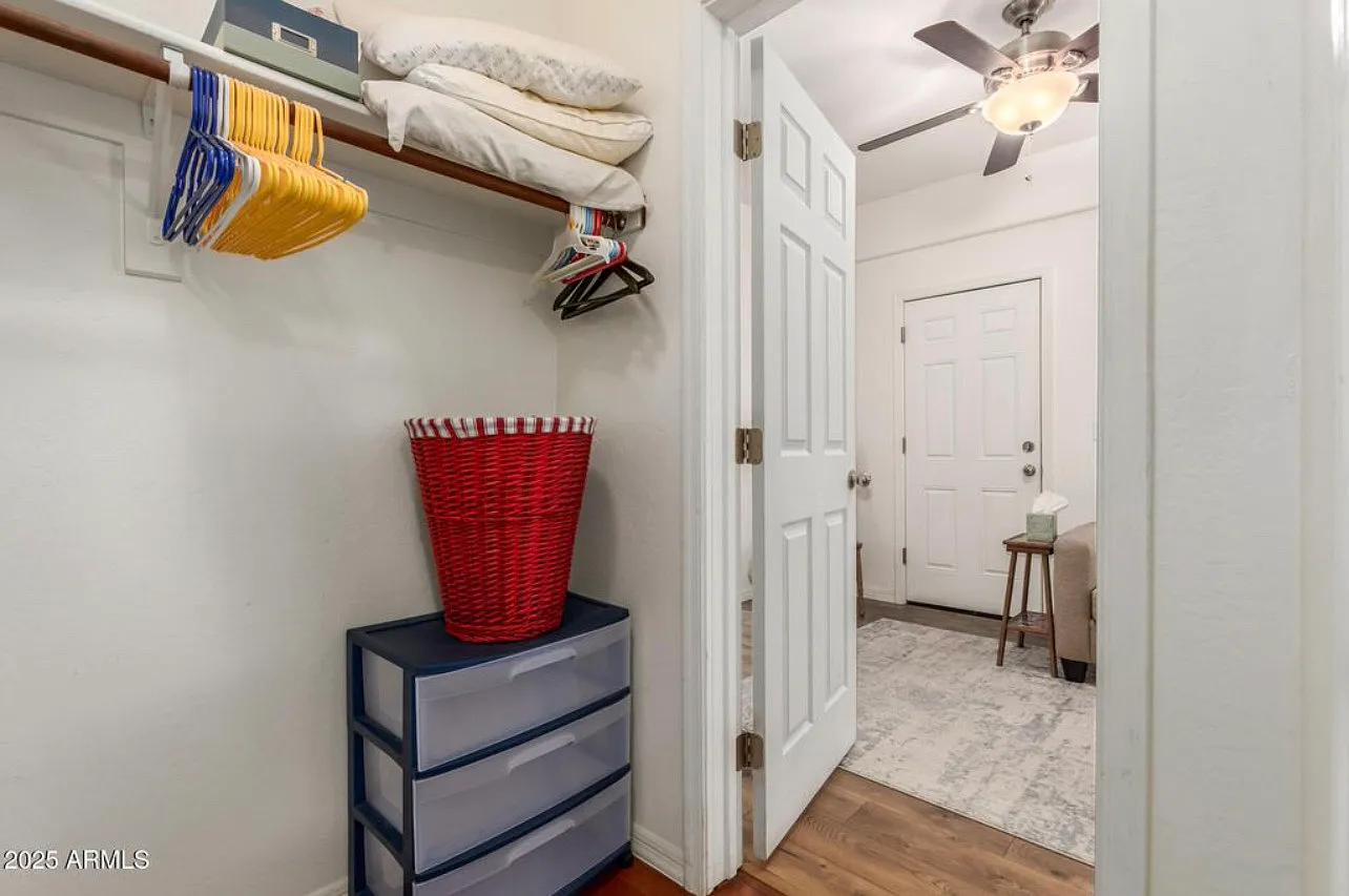 1 bed, $2,000 — Photo 4