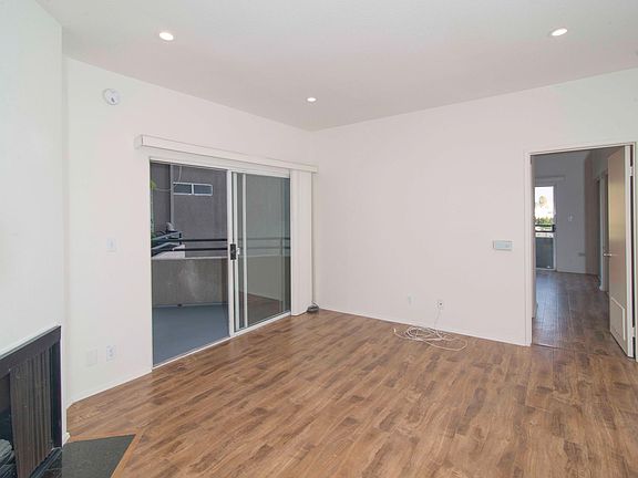 5th image of 1348 N Sierra Bonita Ave #328