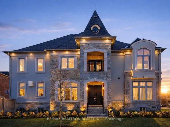 12 Hurst Ave, Vaughan, ON L6A 4X6