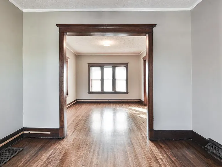 3122 Cass St — Photo 12